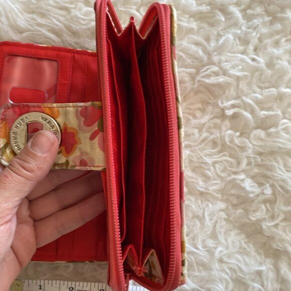 Vera Bradley wallet - Picture 3 of 8